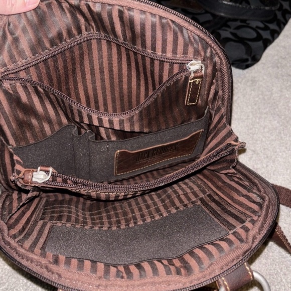 Jack George Voyager Convertible Dark Brown Leather Crossbody Bag Backpack - Picture 6 of 7